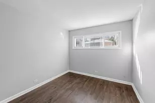 7201 W Wellington Ave, Elmwood Park, IL 60707 - Photo 10