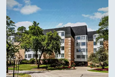 150 Lake Boulevard #120, Buffalo Grove, IL 60089 - Photo 2