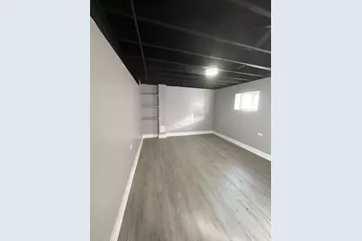 8916 S Merrill Avenue, Chicago, IL 60617 - Photo 14