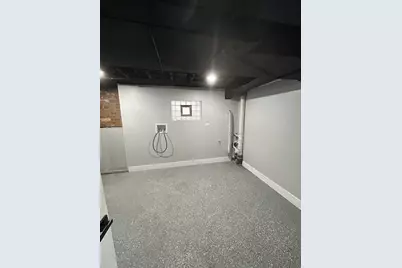 8916 S Merrill Avenue, Chicago, IL 60617 - Photo 18