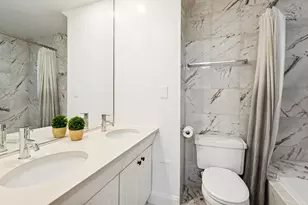 2734 N Mildred Ave, Chicago, IL 60614 - Photo 12