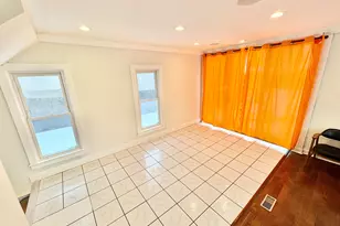 747 Delius St, Aurora, IL 60505 - Photo 22