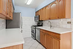 2764 Weeping Willow Dr, Lisle, IL 60532 - Photo 10