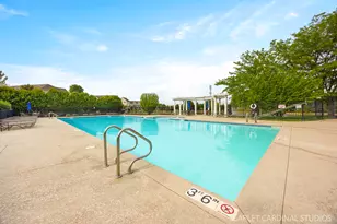 401 Bower Ln, Oswego, IL 60543 - Photo 46