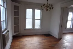 428 Powers Ln, Decatur, IL 62522 - Photo 6