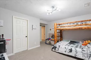 901 Barbara Dr, Heyworth, IL 61745 - Photo 26