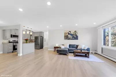 1126 S New Wilke Road #307, Arlington Heights, IL 60005 - Photo 6