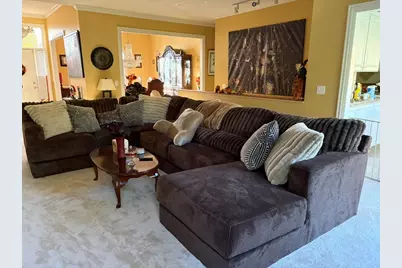 649 Roxbury Road, Rockford, IL 61107 - Photo 12