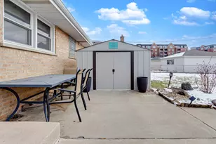 7513 W Ainslie St, Harwood Heights, IL 60706 - Photo 34