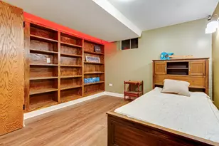 7513 W Ainslie St, Harwood Heights, IL 60706 - Photo 30