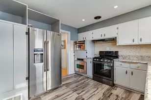 7513 W Ainslie St, Harwood Heights, IL 60706 - Photo 12