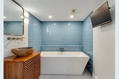 7513 W Ainslie Street, Harwood Heights, IL 60706 - Photo 14