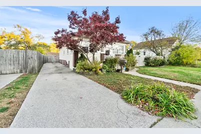 18275 Ada Street, Lansing, IL 60438 - Photo 2