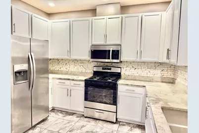 2452 Daybreak Court #2452, Elgin, IL 60123 - Photo 6