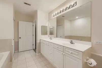 820 Weidner Road #409, Buffalo Grove, IL 60089 - Photo 16