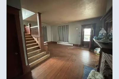 203 E Washington Street, Avon, IL 61415 - Photo 4