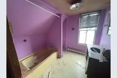 203 E Washington Street, Avon, IL 61415 - Photo 8