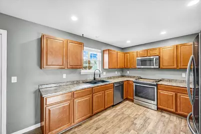 109 Mabee Avenue, East Peoria, IL 61611 - Photo 10