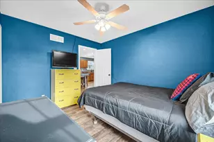 109 Mabee Ave, East Peoria, IL 61611 - Photo 12