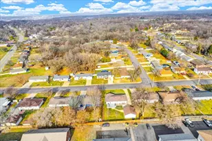 109 Mabee Ave, East Peoria, IL 61611 - Photo 32