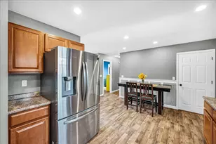 109 Mabee Ave, East Peoria, IL 61611 - Photo 8