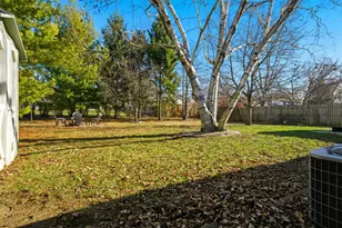 110 S Hershey Rd, Bloomington, IL 61704 - Photo 32