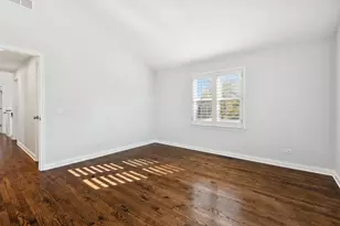 1702 N Maplewood Ave, Chicago, IL 60647 - Photo 18