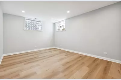 1702 N Maplewood Avenue, Chicago, IL 60647 - Photo 22