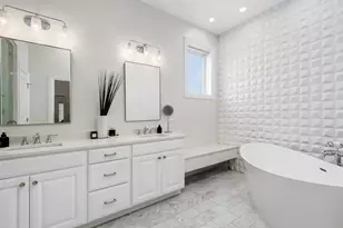 1359 W Fullerton Ave, Chicago, IL 60614 - Photo 20