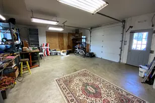 301 N View St, Hinckley, IL 60520 - Photo 22