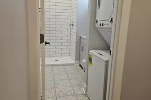 831 S Western Ave, Chicago, IL 60612 - Photo 6