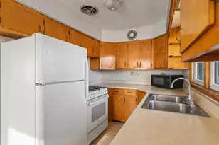 205 N Seward St, Winnebago, IL 61088 - Photo 14