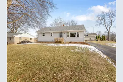205 N Seward Street, Winnebago, IL 61088 - Photo 4