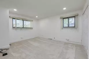 8606 Lillibet Terrace, Morton Grove, IL 60053 - Photo 20