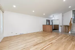 8606 Lillibet Terrace, Morton Grove, IL 60053 - Photo 6