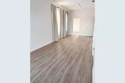 [Address not provided], Skokie, IL 60076 - Photo 10