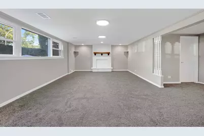 1900 Manchester Avenue, Westchester, IL 60154 - Photo 12