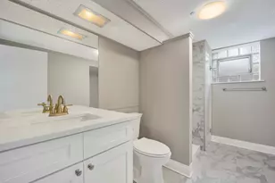 1900 Manchester Ave, Westchester, IL 60154 - Photo 18