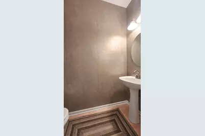 1204 Frederick Court, Elgin, IL 60120 - Photo 10