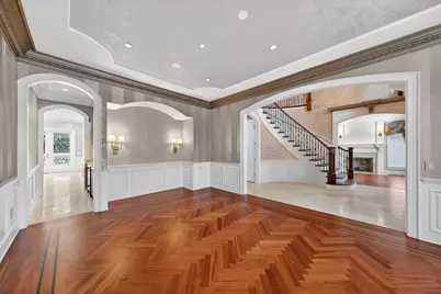 107 Carmela Court, Bloomingdale, IL 60108 - Photo 10