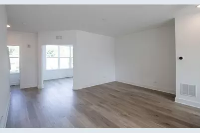 8380 Miami Avenue, Morton Grove, IL 60053 - Photo 16