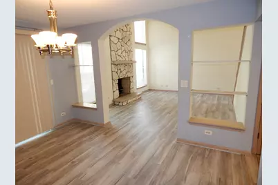 2223 Seaver Lane, Hoffman Estates, IL 60169 - Photo 12