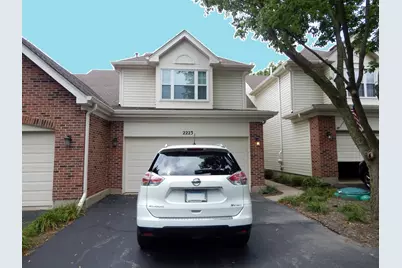 2223 Seaver Lane, Hoffman Estates, IL 60169 - Photo 2