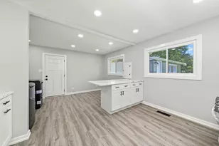 338 Farragut St, Park Forest, IL 60466 - Photo 28