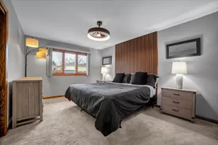 609 Trent Ln, Schaumburg, IL 60193 - Photo 20