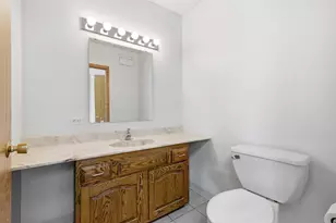 6301 N Northwest Hwy, Chicago, IL 60631 - Photo 10