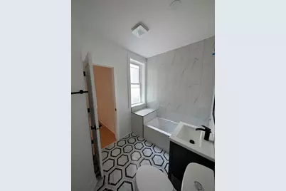 616 W Patterson Avenue #3W, Chicago, IL 60613 - Photo 12