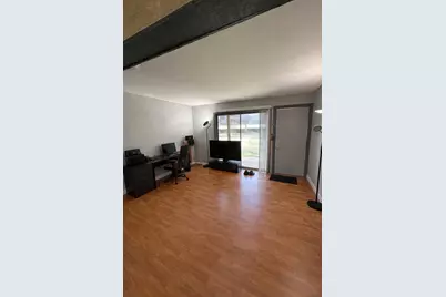 63 Aspen Colony #8, Fox Lake, IL 60020 - Photo 2