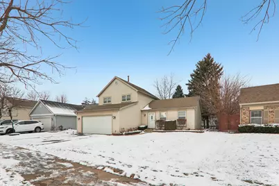 237 Commonwealth Drive, Bolingbrook, IL 60440 - Photo 4