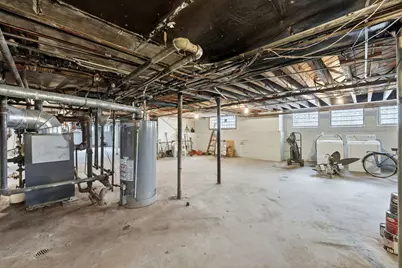 2600 W North Shore Avenue, Chicago, IL 60645 - Photo 36
